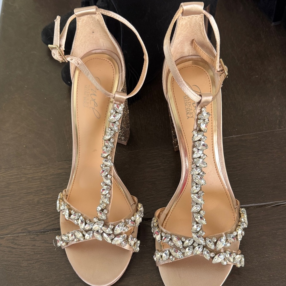 Jewel Badgley Mischka Crystal Embellished Heels